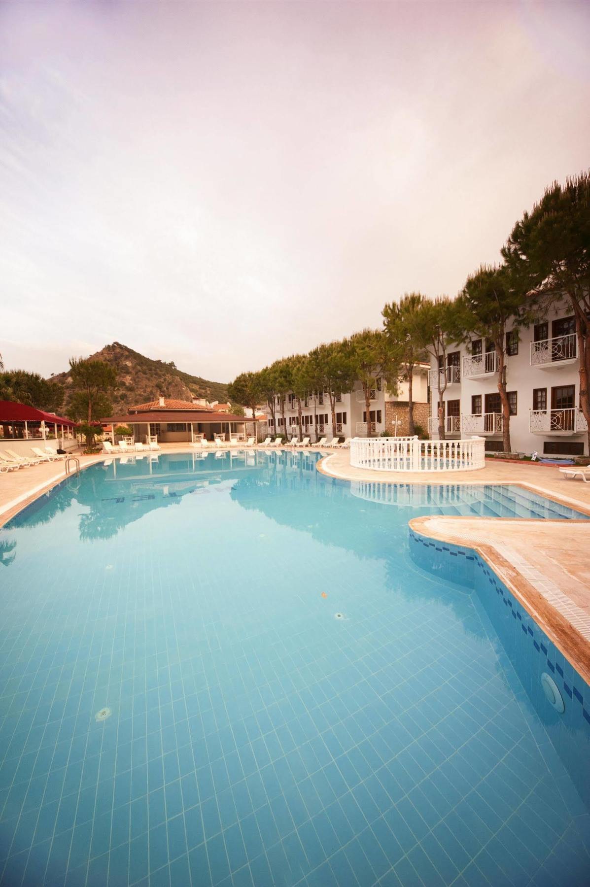 White Hotel Oludeniz Exteriér fotografie