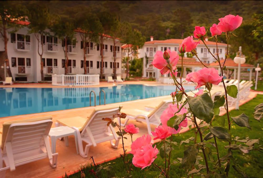 White Hotel Oludeniz Exteriér fotografie